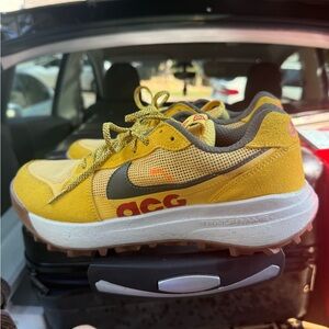 Nike ACG Yellow and Black Sneakers